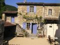 Pension Mornans Chambres d'h&ocirc;tes La Ferme de Paurou
